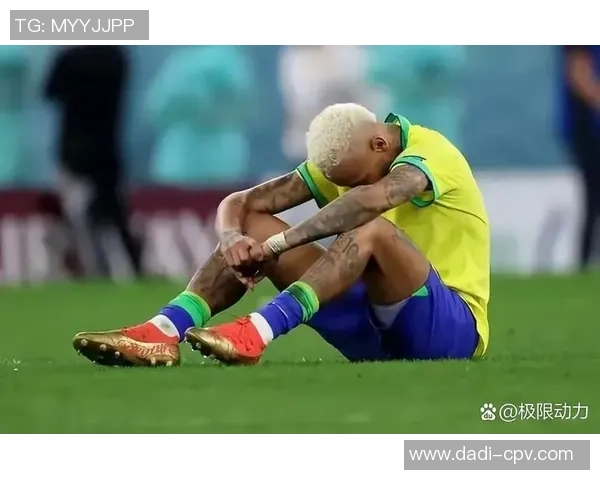 足球明星在赛场上激动瞬间的精彩瞬间定格与情感释放的完美结合 足球明星在赛场上激动瞬间的精彩瞬间定格与情感释放的完美结合