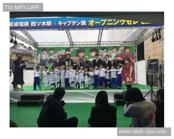 足球明星弹幕玩法揭秘让你在比赛中体验互动乐趣与激情