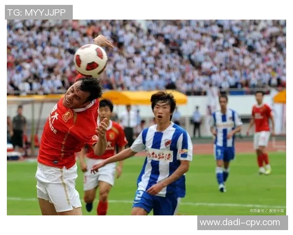 足球明星拍手瞬间精彩集锦图片分享让你感受激情与魅力