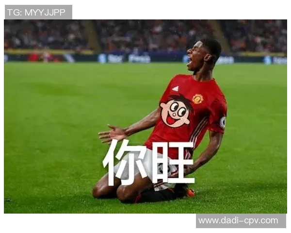 足球明星沙雕艺术创作展现球场魅力与创意的完美结合 足球明星沙雕艺术创作展现球场魅力与创意的完美结合