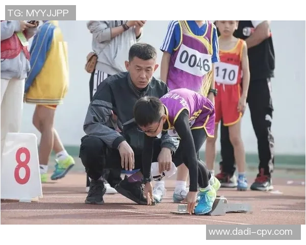 足球明星白百何的精彩瞬间与运动精神的完美结合