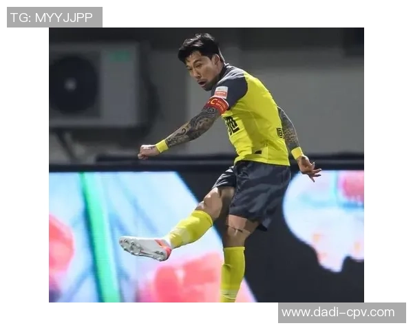 足球明星独特羽毛纹身背后的故事与意义探秘 足球明星独特羽毛纹身背后的故事与意义探秘