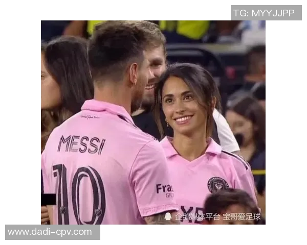 足球明星的爱情故事揭秘：谁才是最专一的真爱典范