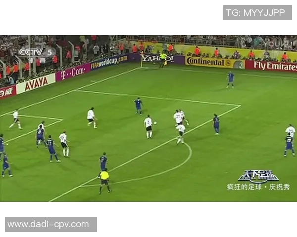 足球明星素描合照画像展现球场风采与个人魅力的艺术之旅