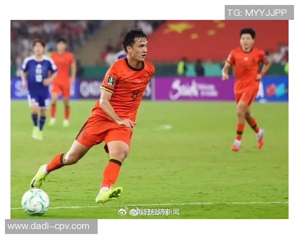 足球明星荣获总统特别奖励彰显体育精神与国家荣誉